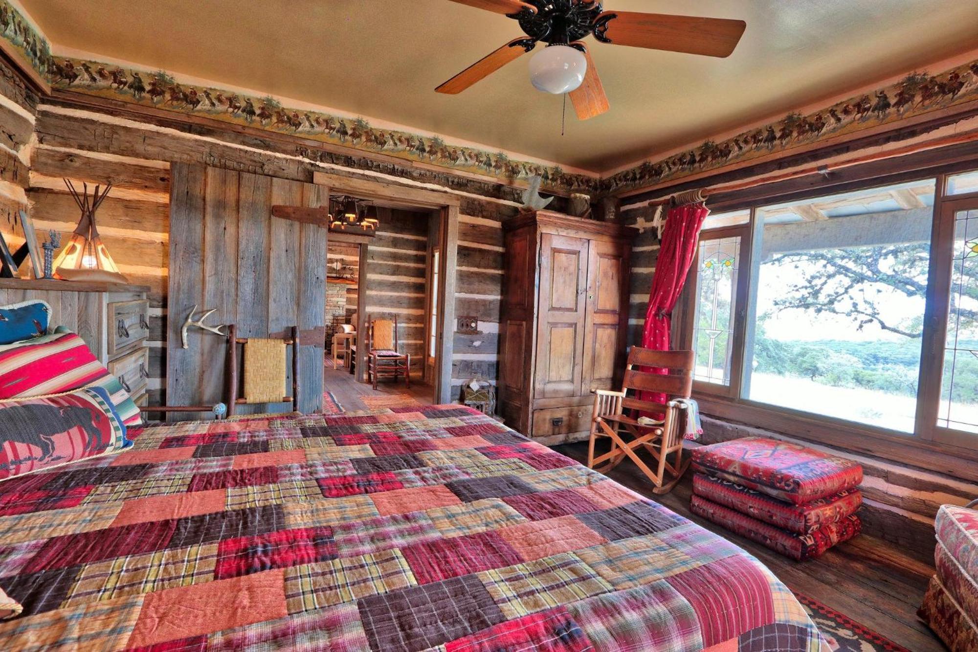 Log Cabin At Old Glory Ranch Wimberley Exterior photo