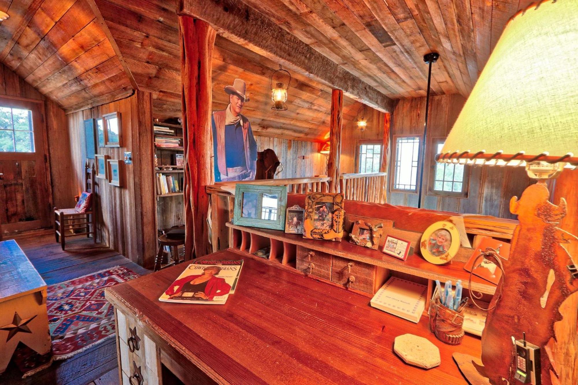 Log Cabin At Old Glory Ranch Wimberley Exterior photo